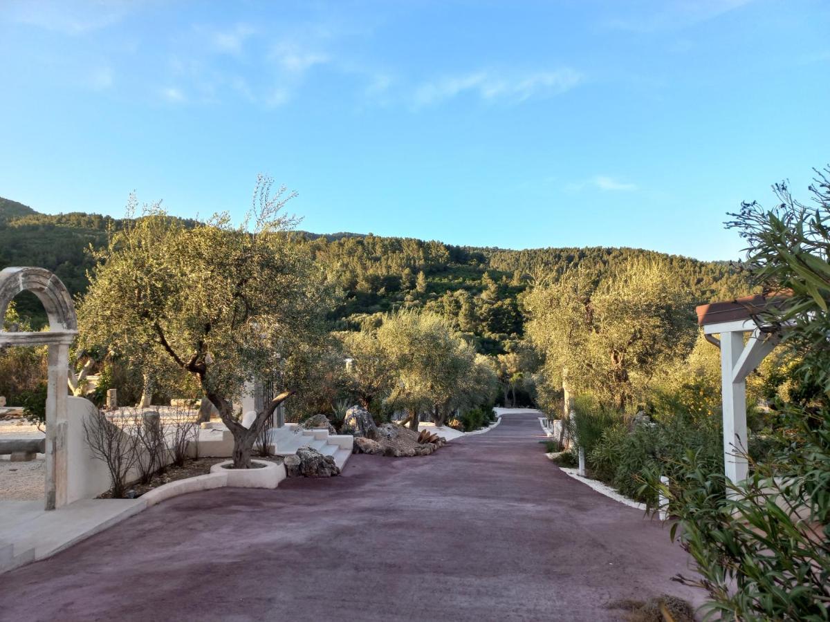 Hmo Glamping & Suites In Vignanotica Mattinata Esterno foto